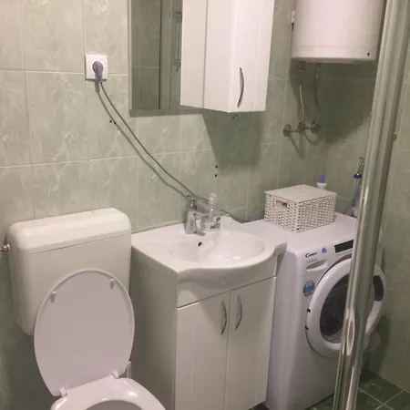 Dea Apartment *